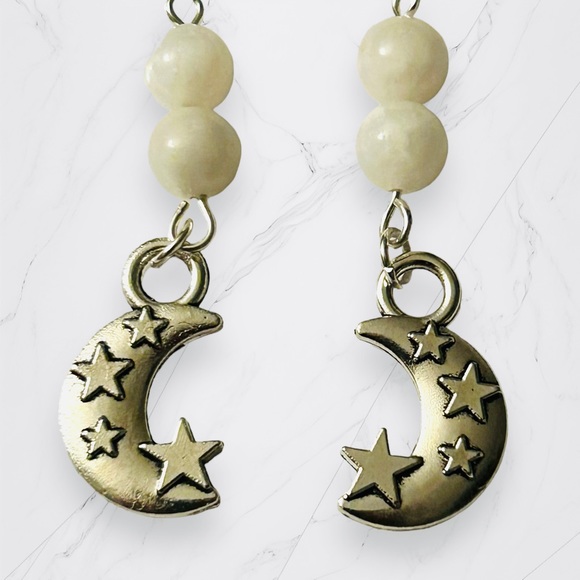 Hand Crafted Earrings Moonstone Moon & Star Dangle Pierced Silver White - Picture 4 of 9